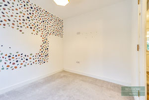 Photo 13- click for photo gallery